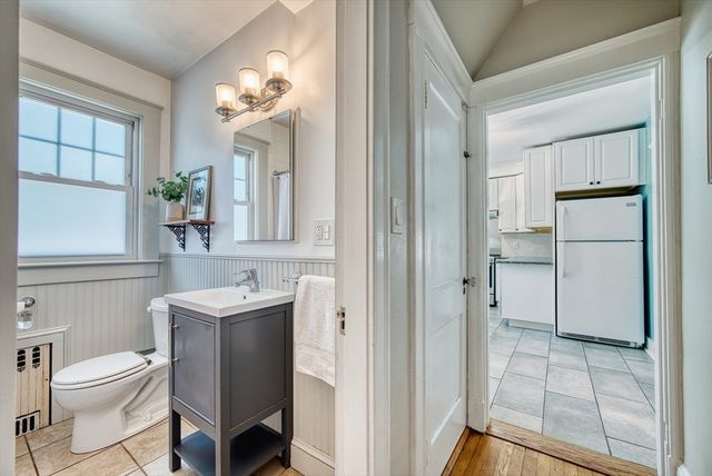 132 Centre St, Quincy, MA 02169