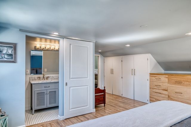 132 Centre St, Quincy, MA 02169