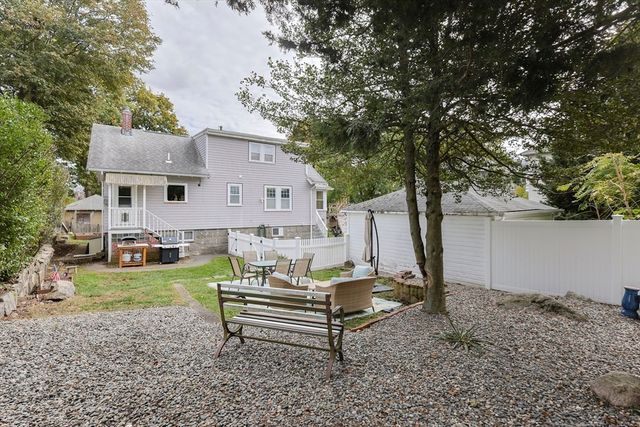 132 Centre St, Quincy, MA 02169