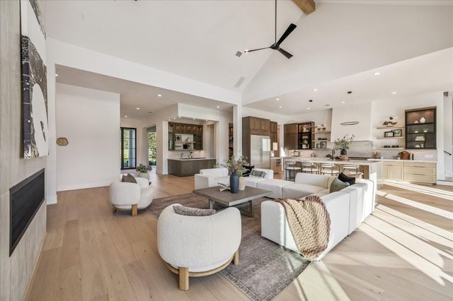 2020 Stallion Lakes Avenue, Hockley, TX 77447