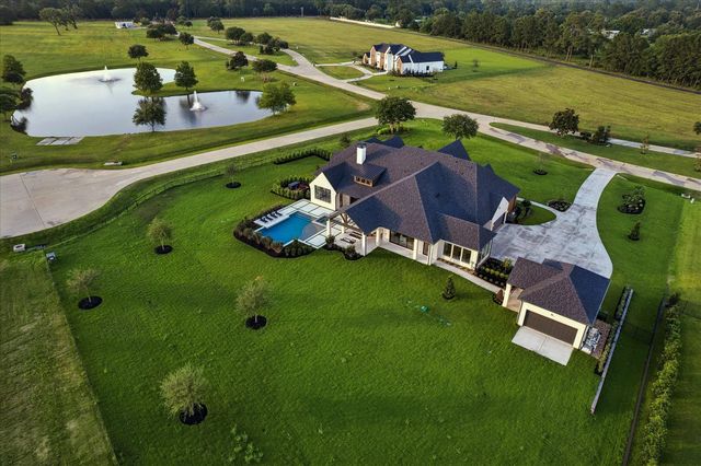 2020 Stallion Lakes Avenue, Hockley, TX 77447