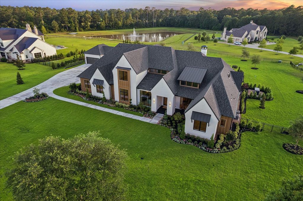 2020 Stallion Lakes Avenue, Hockley, TX 77447