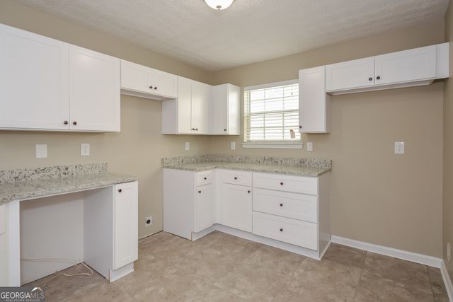 7641 Garnet Drive, Jonesboro, GA 30236