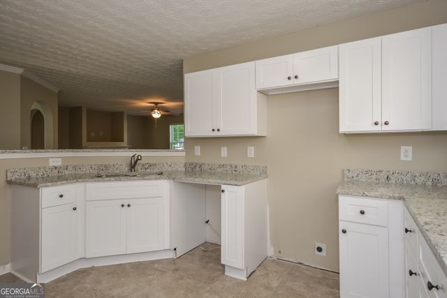 7641 Garnet Drive, Jonesboro, GA 30236