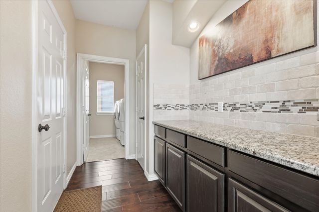 374 Fairlanding Avenue, Fairview, TX 75069