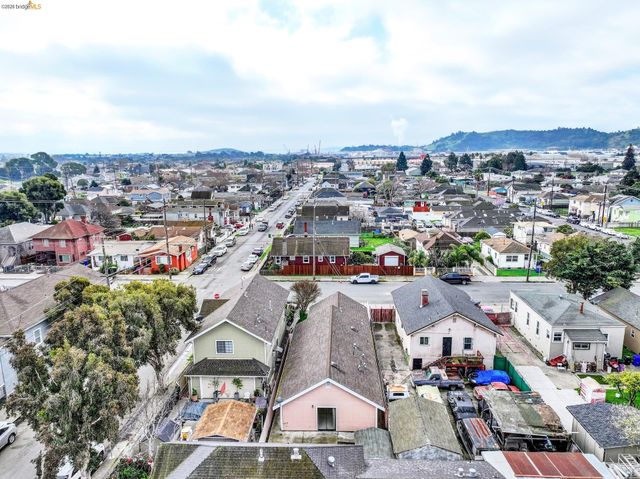 129 Bissell Ave, Richmond, CA 94801