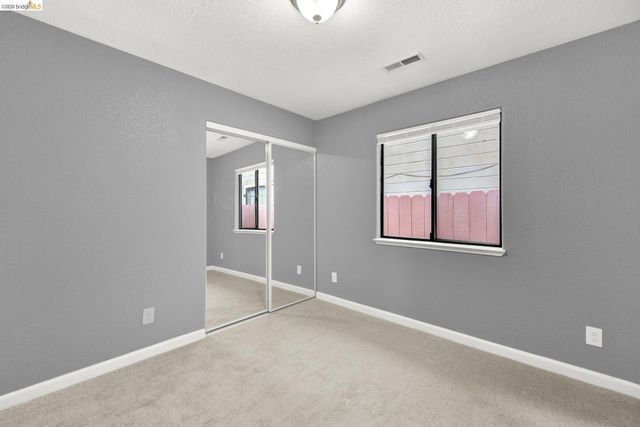 129 Bissell Ave, Richmond, CA 94801