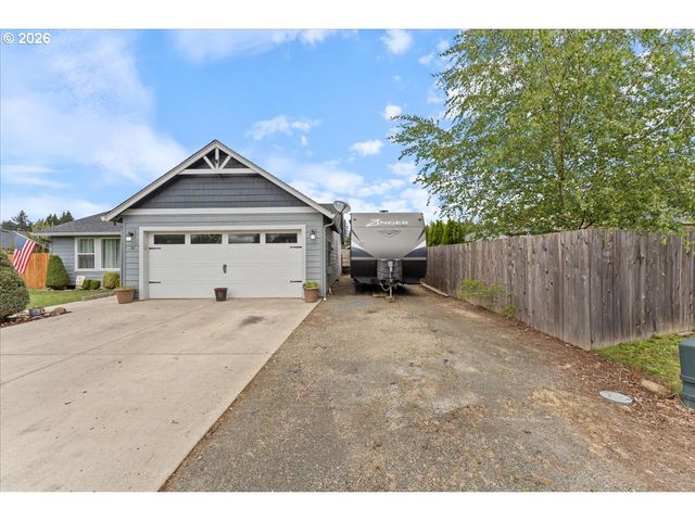 182 W CHRISTY Ct, Yacolt, WA 98675