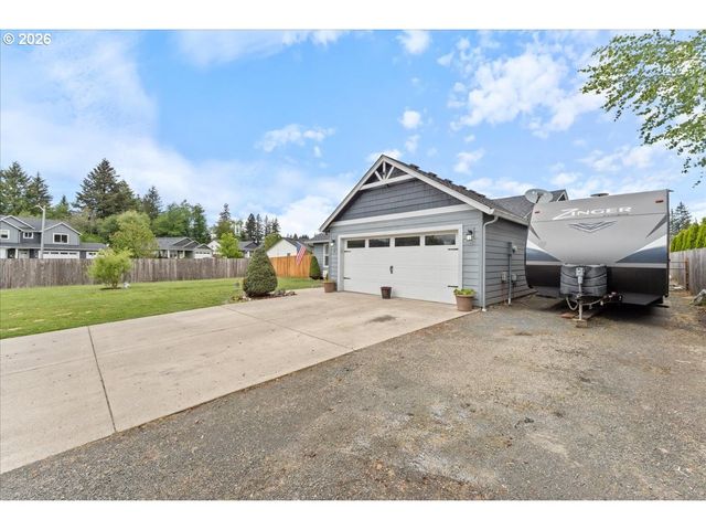182 W CHRISTY Ct, Yacolt, WA 98675