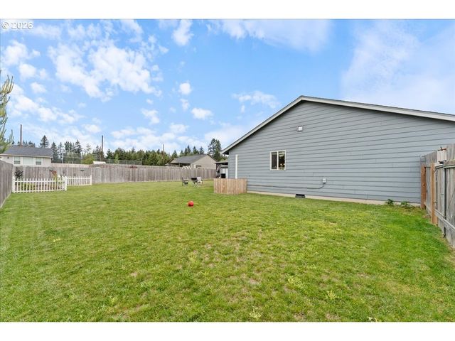 182 W CHRISTY Ct, Yacolt, WA 98675
