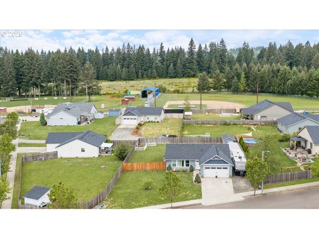 182 W CHRISTY Ct, Yacolt, WA 98675