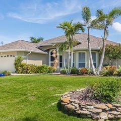 2317 SW 43rd LN, Cape Coral, FL 33914