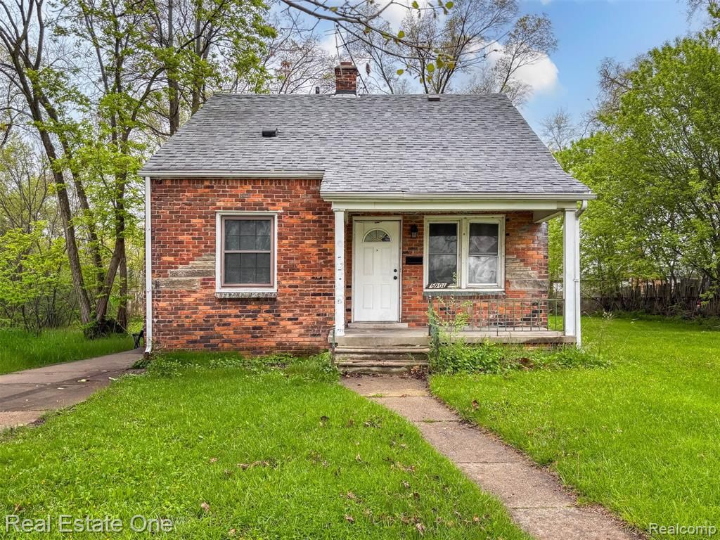 6901 Mansfield Street, Detroit, MI 48228