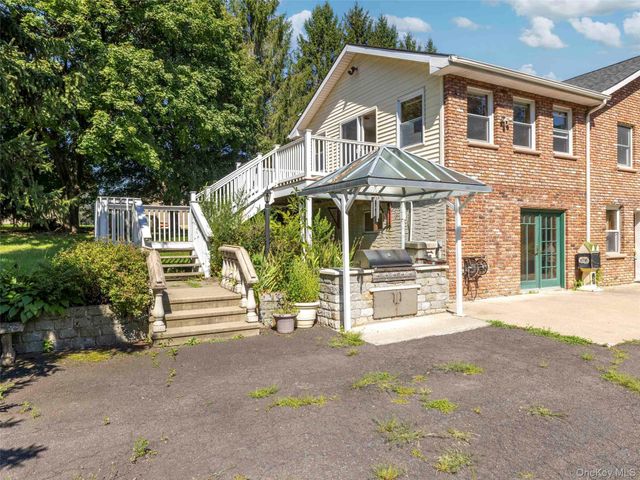 463 McKinstry Road, Gardiner, NY 12525