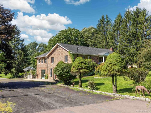 463 McKinstry Road, Gardiner, NY 12525