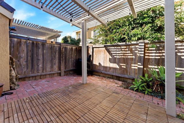 3593 Caminito Carmel Landing, San Diego, CA 92130