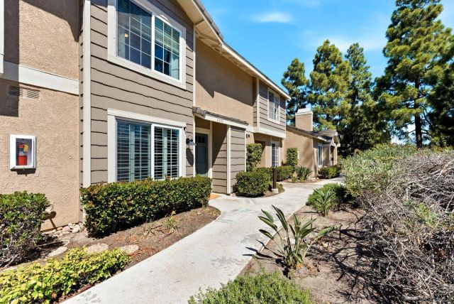 3593 Caminito Carmel Landing, San Diego, CA 92130