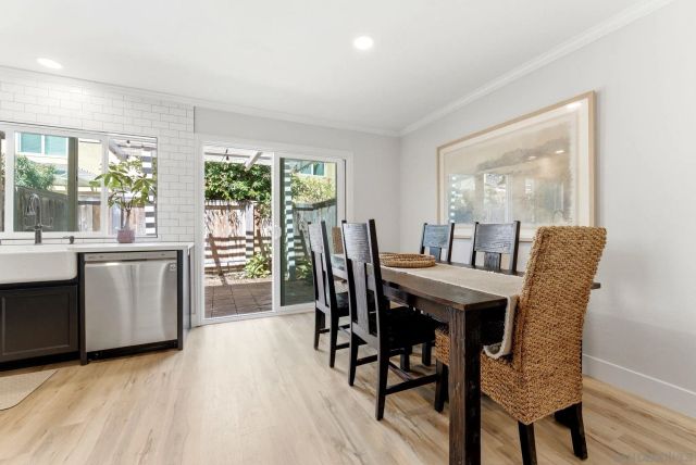 3593 Caminito Carmel Landing, San Diego, CA 92130