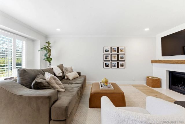 3593 Caminito Carmel Landing, San Diego, CA 92130