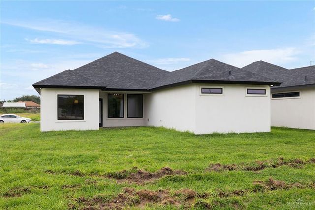 2821 N Alyna Avenue, Edinburg, TX 78541