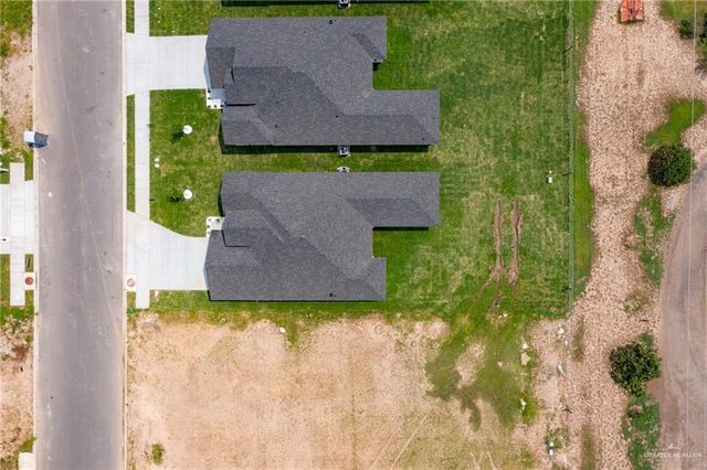 2821 N Alyna Avenue, Edinburg, TX 78541