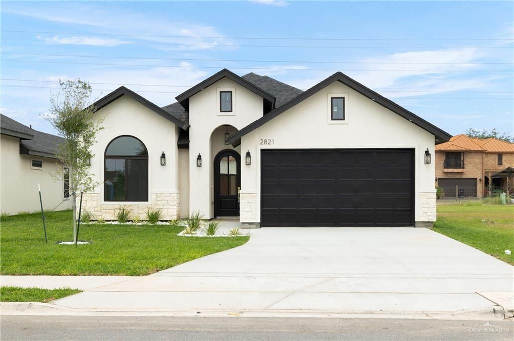 2821 N Alyna Avenue, Edinburg, TX 78541