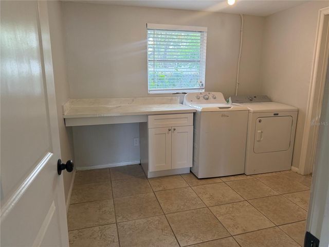 3009 W WATERS AVENUE, Tampa, FL 33614