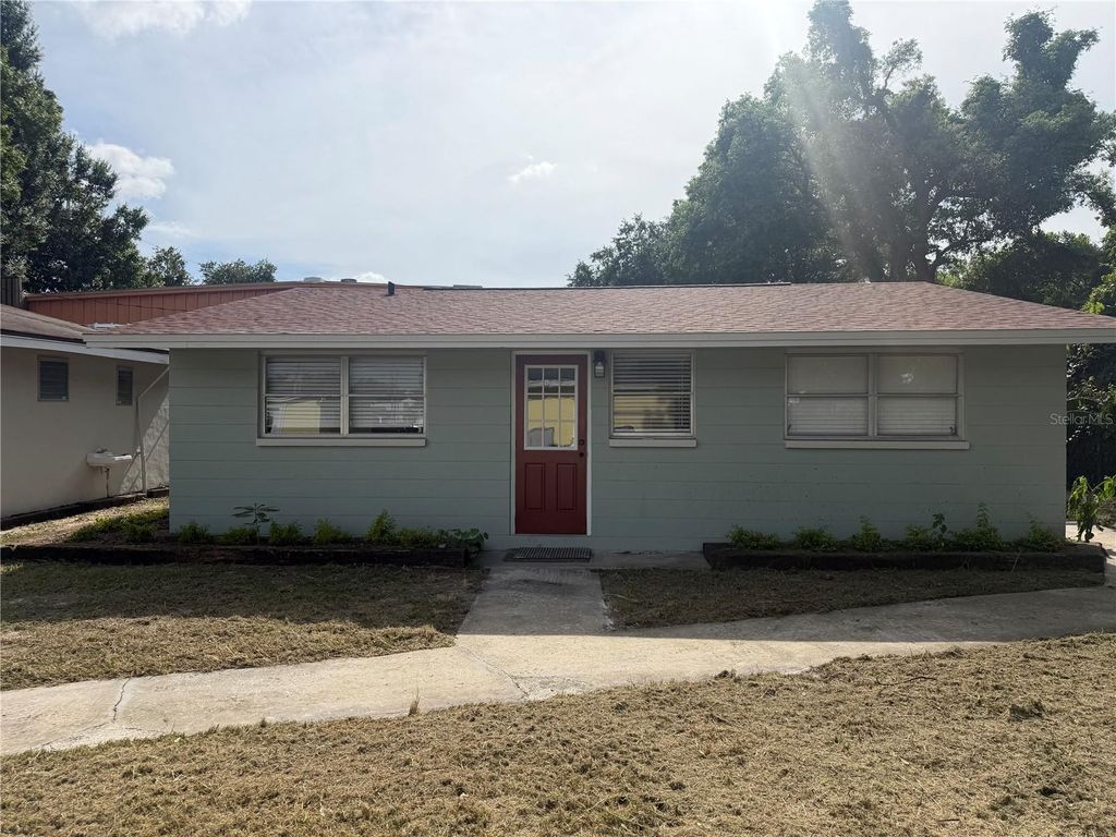 3009 W WATERS AVENUE, Tampa, FL 33614