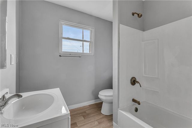 8113 Platt Avenue, Cleveland, OH 44104