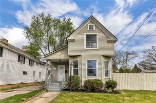 8113 Platt Avenue, Cleveland, OH 44104