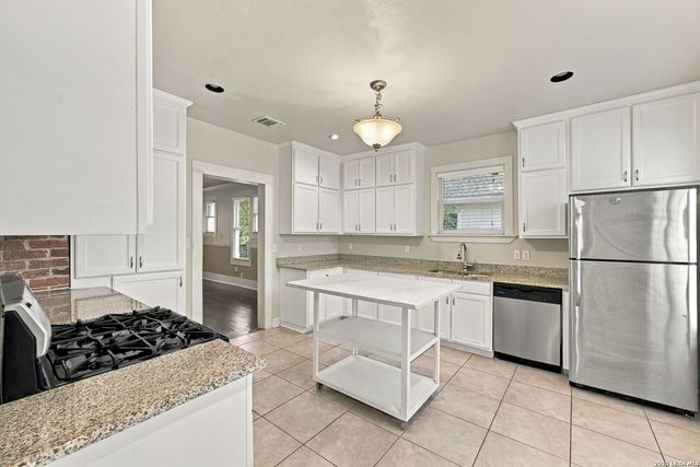 211 Eleanor, San Antonio, TX 78209