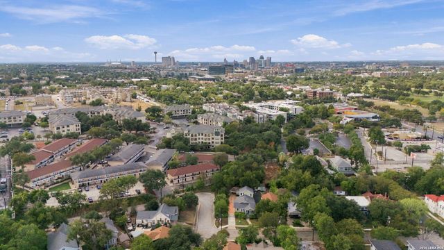 211 Eleanor, San Antonio, TX 78209