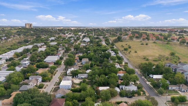 211 Eleanor, San Antonio, TX 78209