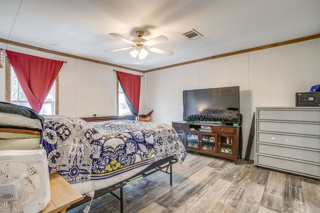 1804 Coral Road, Pelican Bay, TX 76020