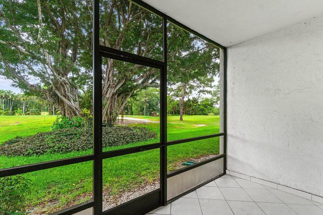 21506 Juego Circle 28e, Boca Raton, FL 33433