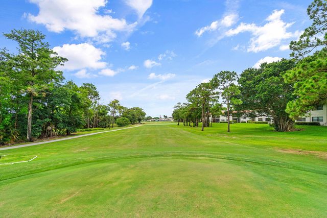 21506 Juego Circle 28e, Boca Raton, FL 33433
