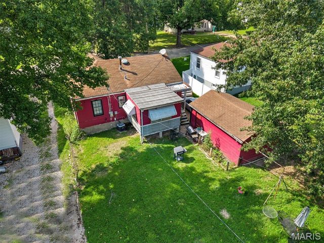1944 Falcon Drive, Hanley Hills, MO 63133