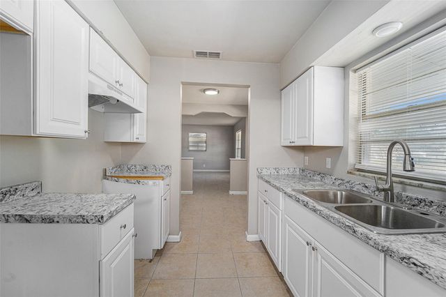 7719 DOWNING CIRCLE, Tampa, FL 33610