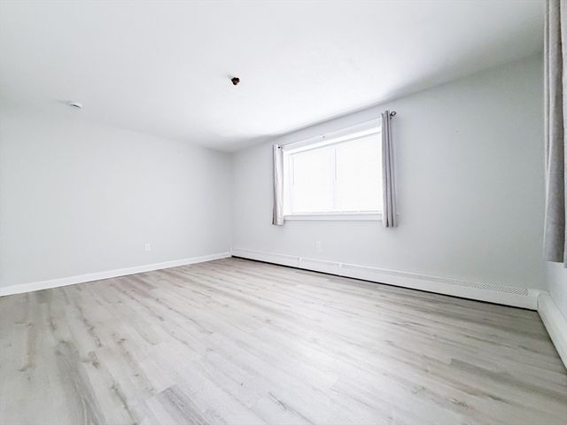 215 Winter St 1P, Weymouth, MA 02188