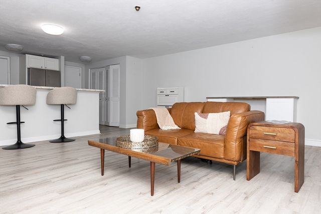 215 Winter St 1P, Weymouth, MA 02188