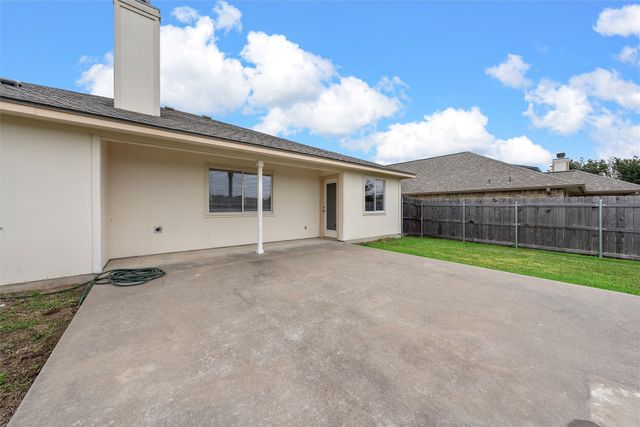 10120 Salem Way, Waco, TX 76708