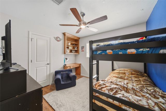15714 Wandering Trail, Friendswood, TX 77546