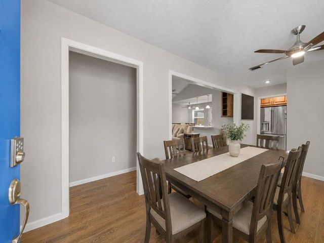 15714 Wandering Trail, Friendswood, TX 77546