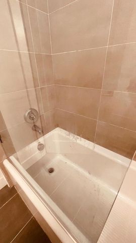 3535 Wawona Street 513, San Francisco, CA 94116