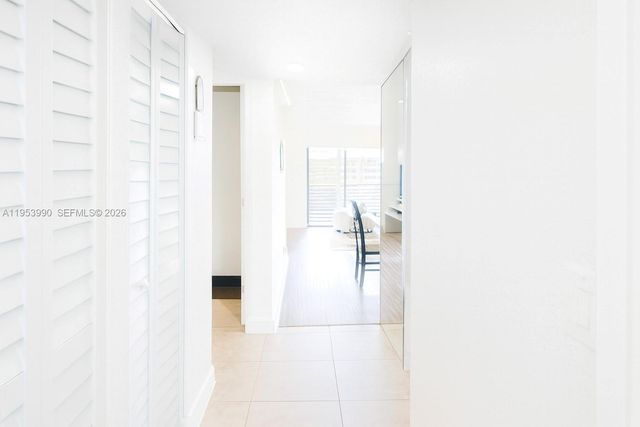 10405 Sunrise Lakes Boulevard 311, Sunrise, FL 33322
