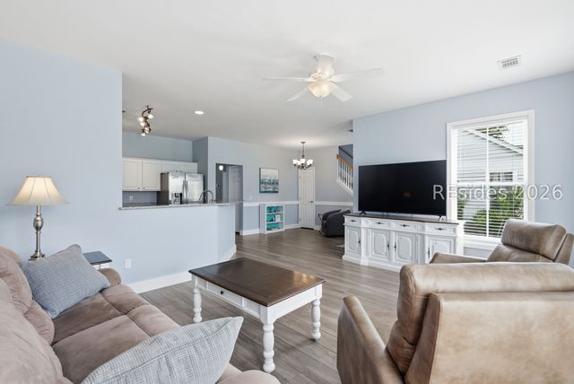 48 Woods Bay Rd, Bluffton, SC 29910