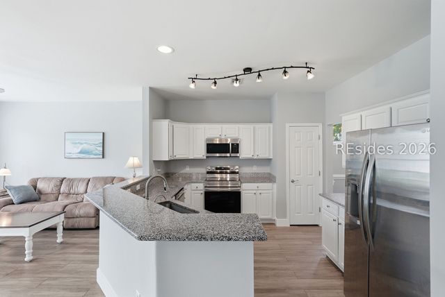 48 Woods Bay Rd, Bluffton, SC 29910