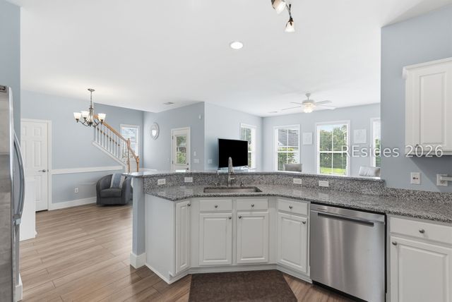 48 Woods Bay Rd, Bluffton, SC 29910