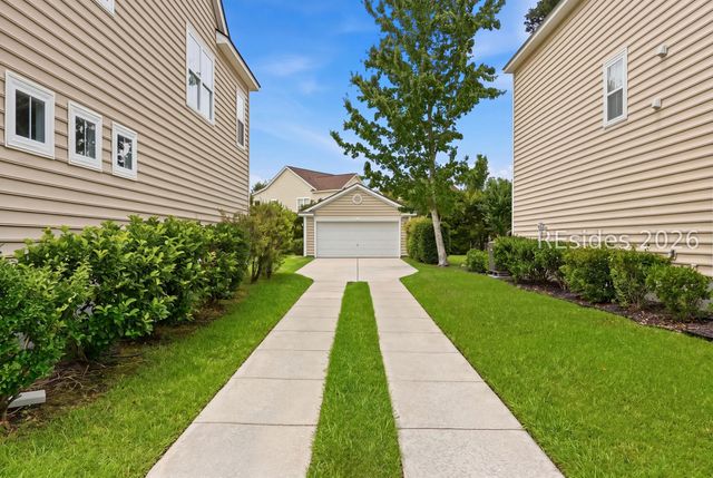 48 Woods Bay Rd, Bluffton, SC 29910