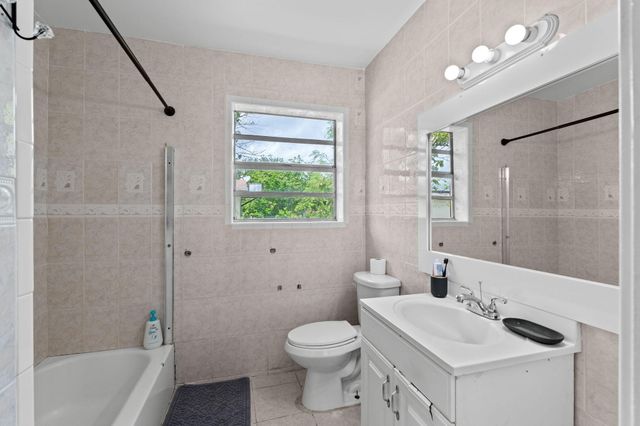 670 SW 29th Avenue, Fort Lauderdale, FL 33312